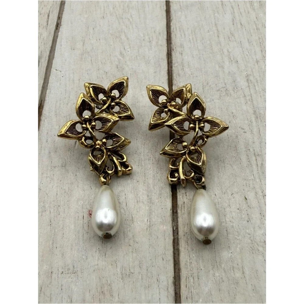 Vintage Gold Floral Drop Earrings with Pearl Teardrops